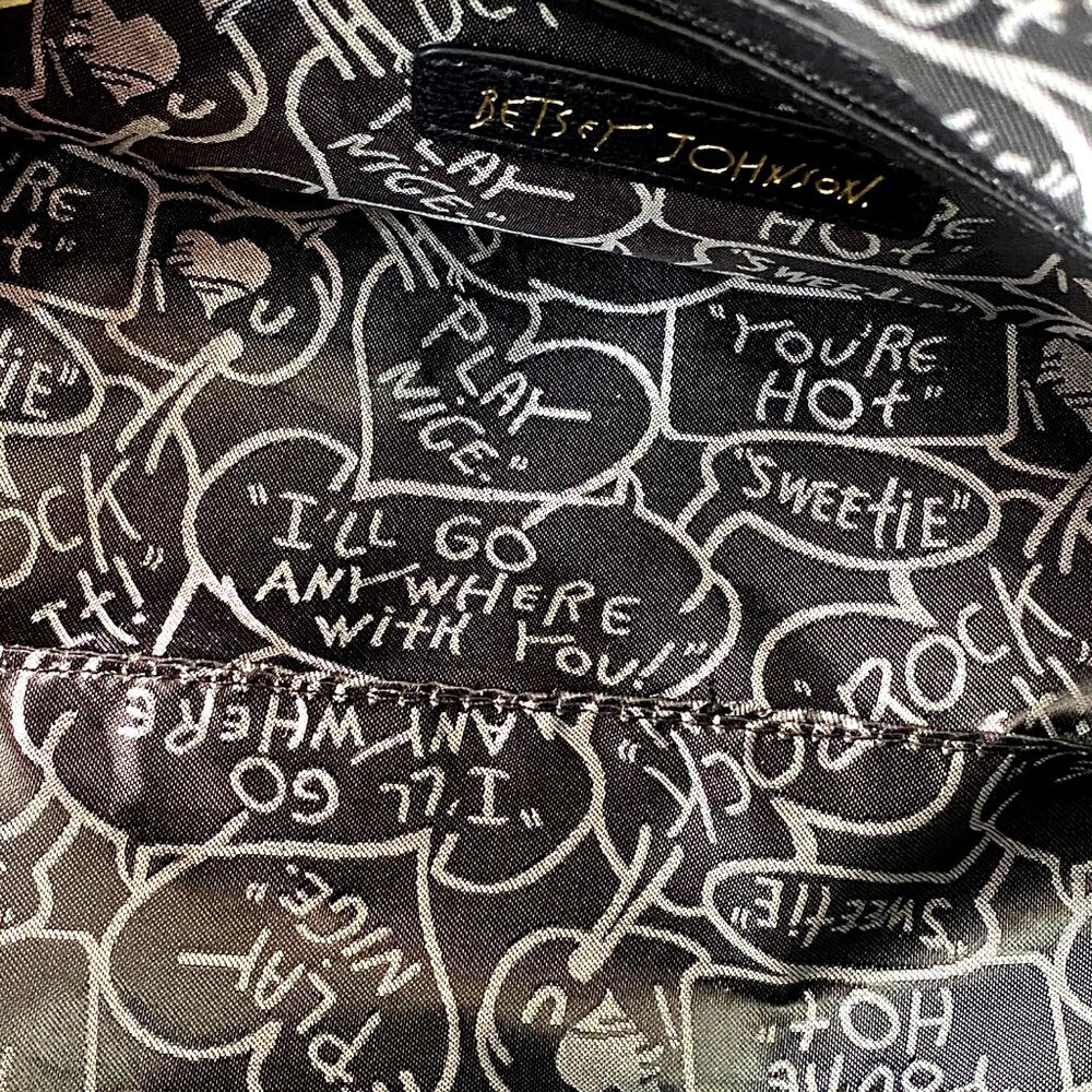 Betsey Johnson Quilted Black Lips Faux Leather Satchel Bag & Pom Poms Love Coll - Picture 10 of 14